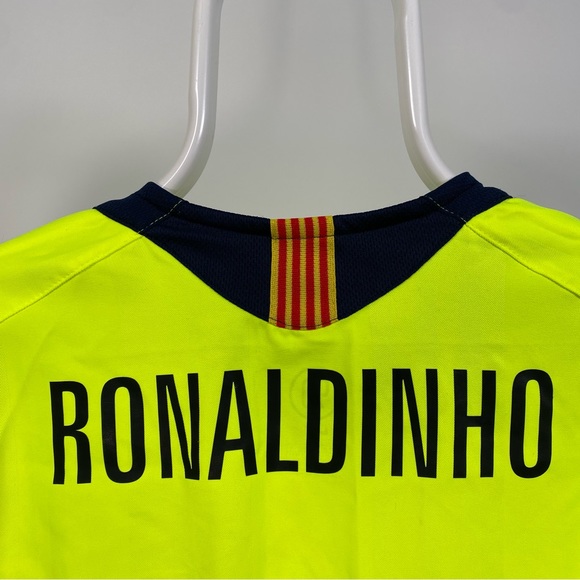 Nike Barcelona Football Shirt Ronaldinho 10 2005/2006 Away Total90 LaLiga Medium - Picture 10 of 14